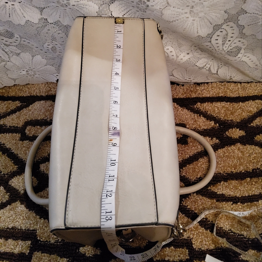 Purse - Picture 7 of 16